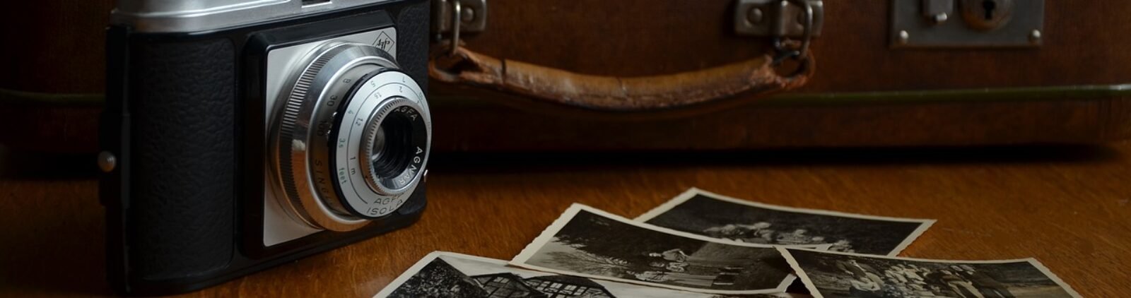 camera, luggage, polaroid photos, photos, photography, images, old photos, nostalgia, souvenir, memento, camera, camera, camera, camera, photography, photography, photography, photography, photography